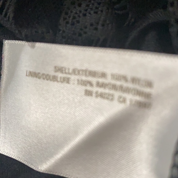 Black lace top elastic waist - Picture 6 of 7